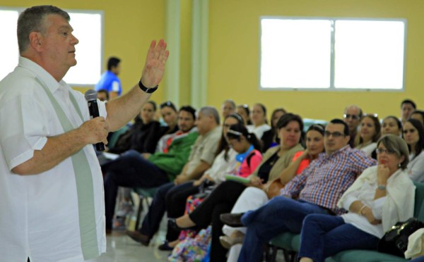 Interesante charla: 'valores para mi familia virtuosa”