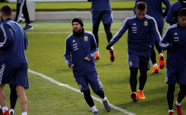 Messi entrena en la casa del Real Madrid y Cristiano Ronaldo