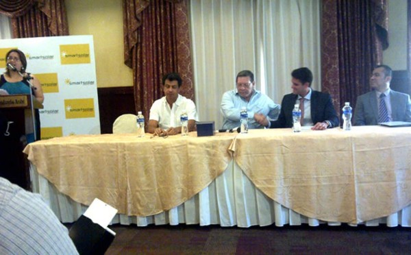 Entregan reconocimiento a empresa de energía solar en San Pedro Sula