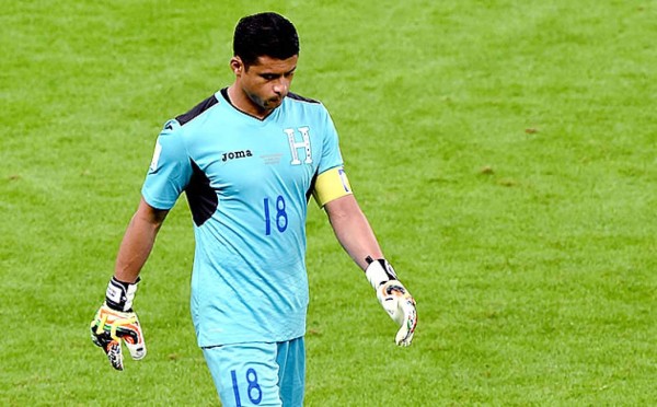 Noel Valladares bate un récord que ostentaba un portero español