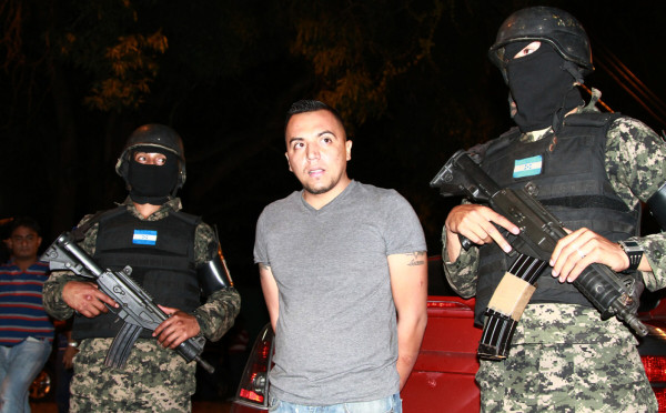 Envían a prisión a implicados en tráfico de armas