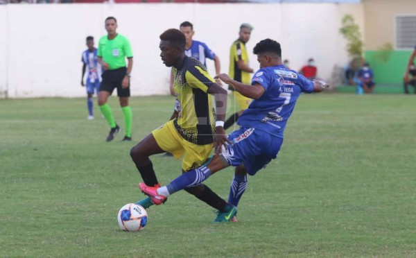 Génesis y Victoria empataron en la final de ida de la Liga de Ascenso