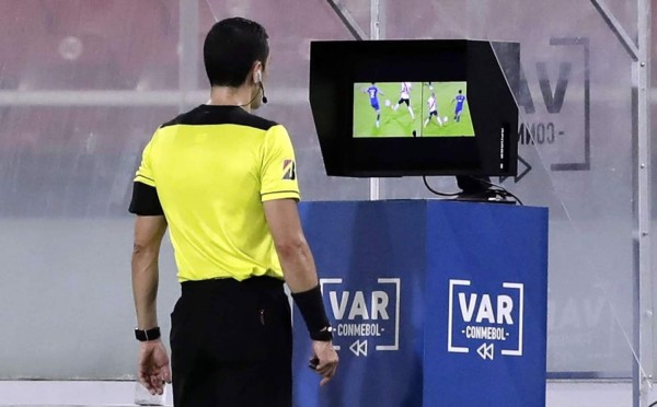 Concacaf anuncia que habrá VAR para la próxima Concachampions y Copa Oro