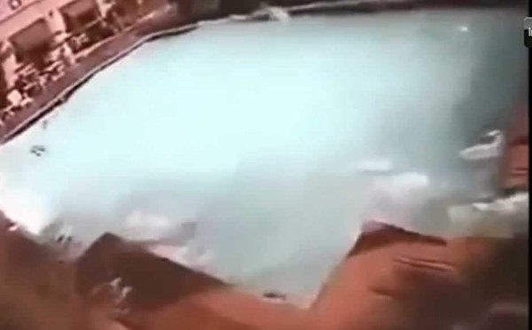 Videos impactantes que muestran el sismo de 7,8 en Nepal