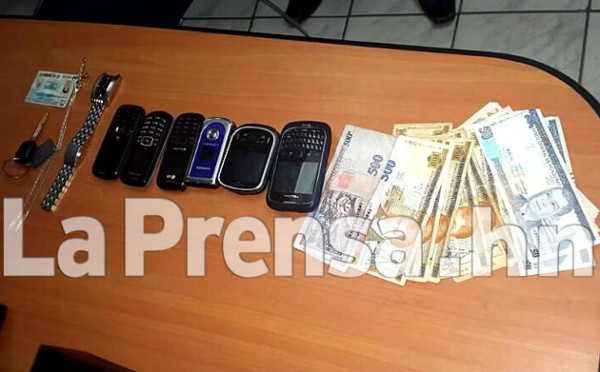 Arrestan en El Progreso a dos supuestos asaltantes