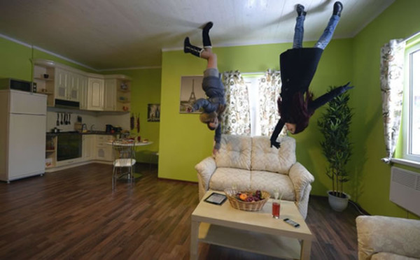 Casa 'del revés' se convierte en atracción turística