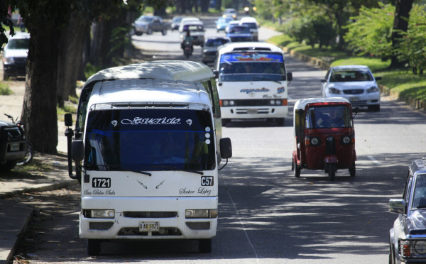 Así asaltan en los buses de la ruta San Pedro Sula-Puerto Cortés