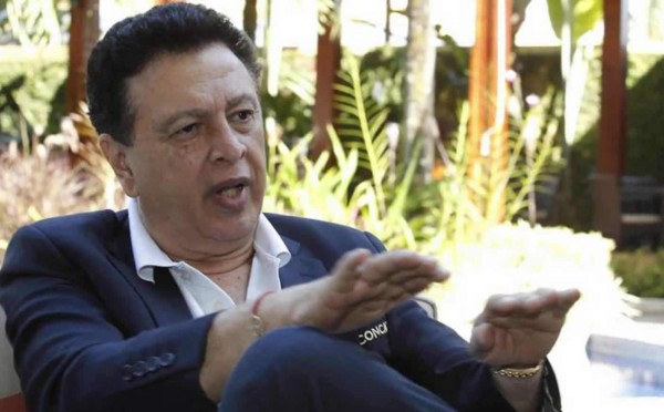 Alfredo Hawit: 'No se puede hablar'