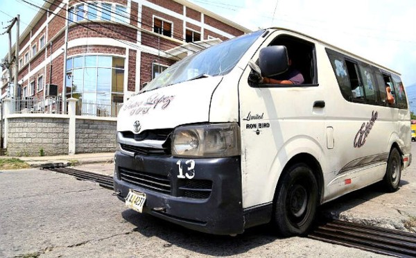 Robo de 'quiebrapatas' afecta a miles de sampedranos