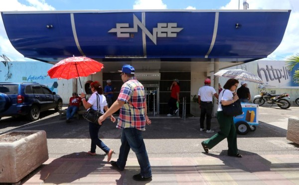 Deuda de más de L23,000 millones asfixia las finanzas de la Enee