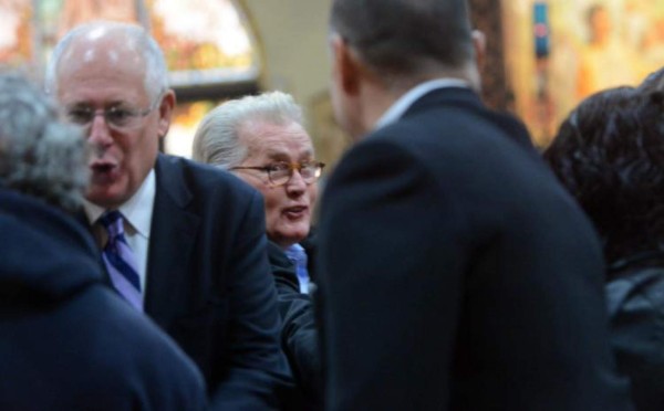 Martin Sheen se une para cambiar el salario mínimo promedio de $16,600 al año en Illinois