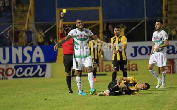 Real España vence al Juticalpa y escala al subliderato