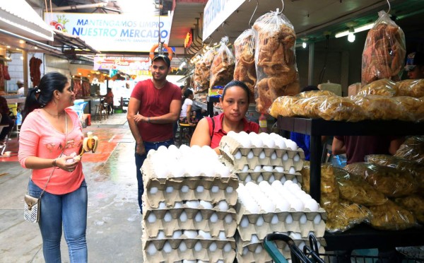 Precio del cartón de huevos sigue alto; carnes se mantienen
