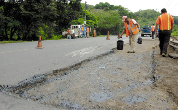 Destruida la red vial de la actual Honduras
