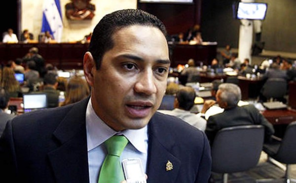 Honduras: Congreso Nacional no aumentará salarios de diputados