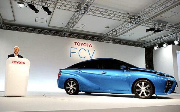 Toyota apuesta por el hidrógeno en vehículo que lanzará en 2015