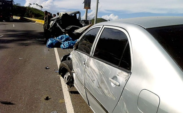 Al menos 15 lesionados deja accidente de bus en Comayagua