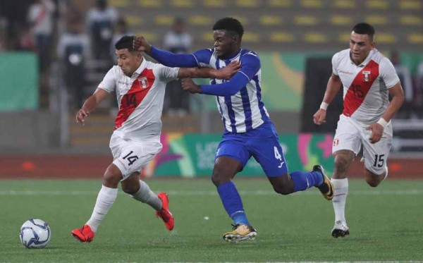 Honduras empata sobre la hora ante Perú y acaricia las semifinales de los Juegos Panamericanos
