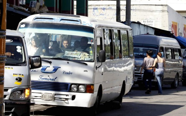 Transportistas definirán hoy si mañana retoman paro
