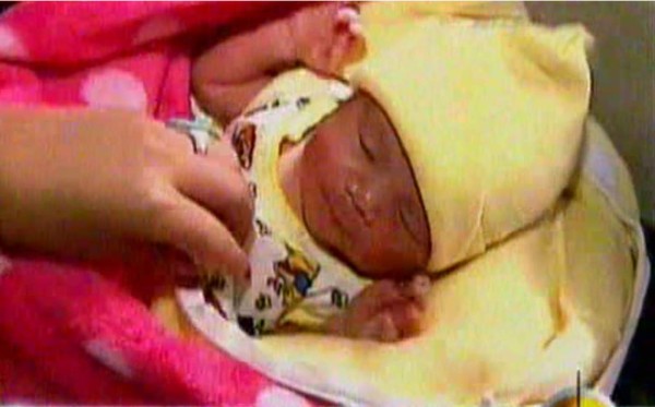 Niña y varón, los primeros en nacer en Nochebuena en Tegucigalpa