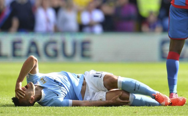 Video: La criminal patada que recibió Sergio Agüero