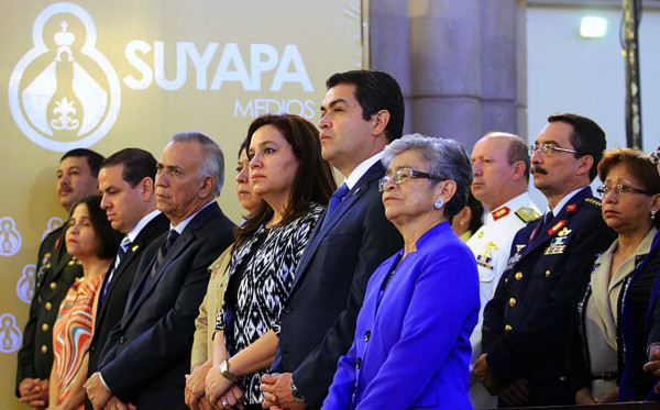 Presidente de Honduras ordena atención para peregrinos católicos