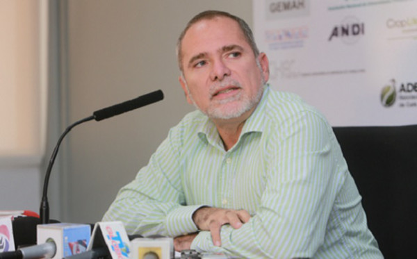 Honduras: En próximas horas intervendrán el Seguro Social