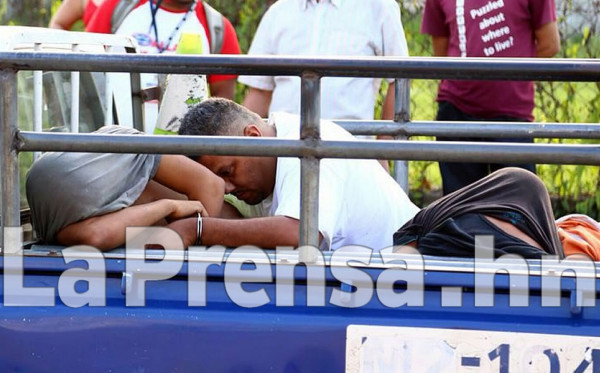 Policía de Honduras arresta a asaltantes de unidad de transporte