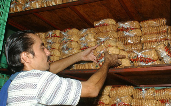 Industria y Comercio pide a empresarios no anunciar alzas