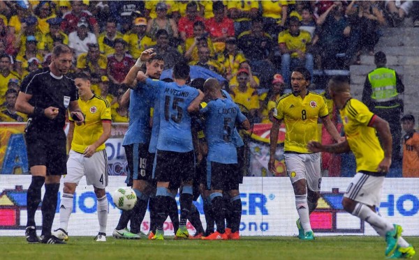 La celebración de los uruguayos en el gol del 'Cebolla' Rodríguez. Foto AFP