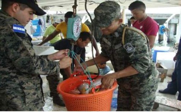 Autoridades hondureñas donan 4 mil libras de pescado