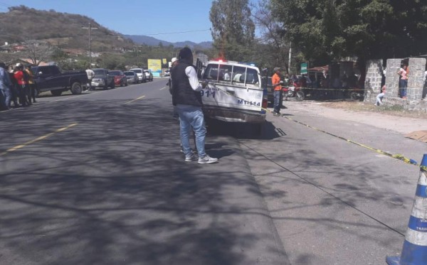 Matan a balazos a dos hombres frente a su en casa en Olancho