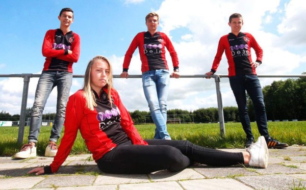 ¡Histórico! Ellen Fokkema, la primera futbolista que jugará en un equipo masculino