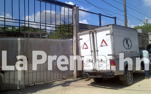 Apuñalado aparece vigilante en el norte de Honduras