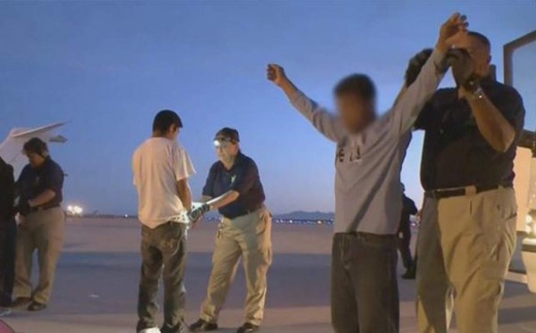 EUA firme en sus deportaciones de indocumentados de Centroamérica