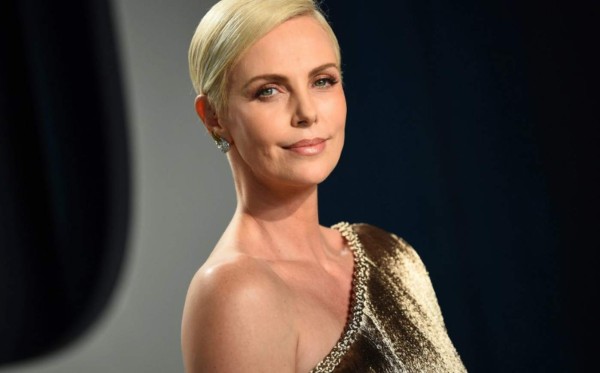 Charlize Theron lucha contra la violencia doméstica, incrementada durante crisis del COVID-19