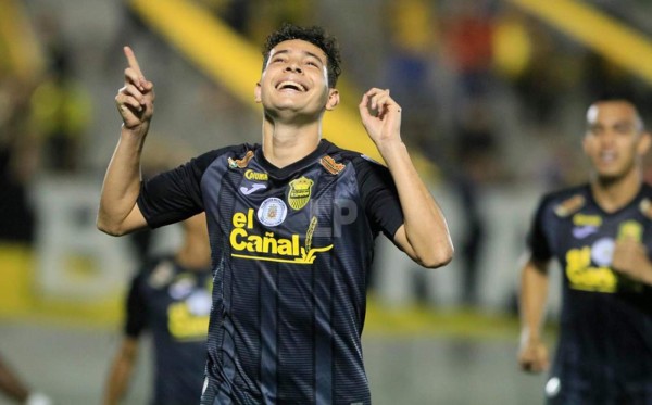 Video: Real España hunde a la UPN y se mete de lleno a la pelea por el liderato