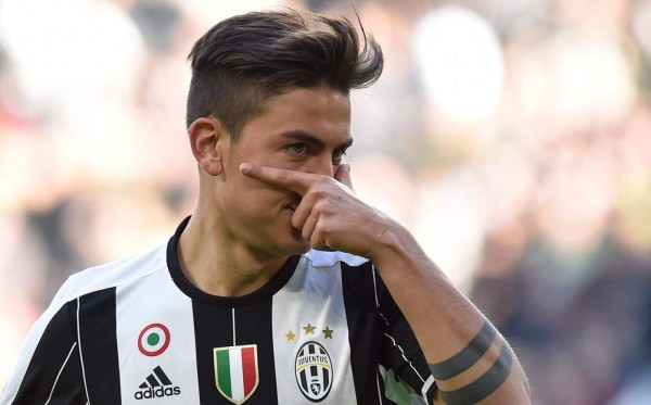 Dybala habló de su futuro y se refirió a las comparaciones con Messi