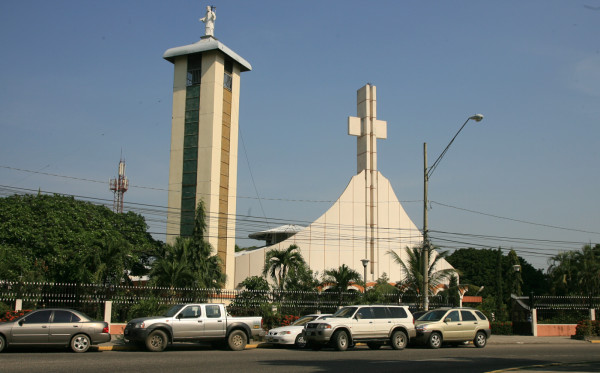 Realizan oraciones por la paz de Siria en San Pedro Sula