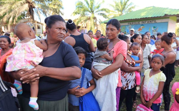 Buque Gracias a Dios lleva brigadas a La Mosquitia