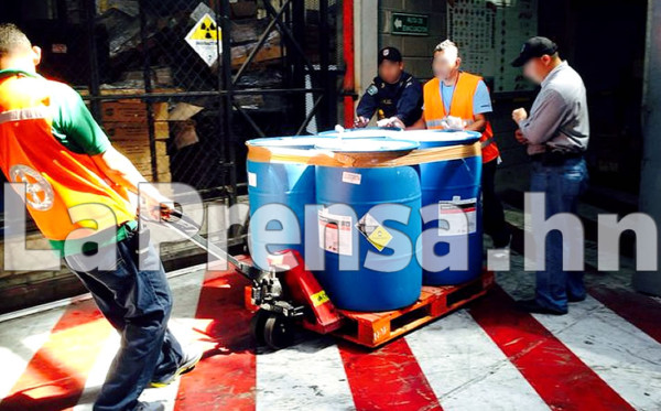 Incautan químicos para droga en aeropuerto de Honduras