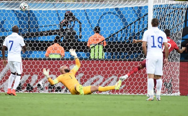 Portugal empata en el añadido, pero ocupa un milagro para avanzar