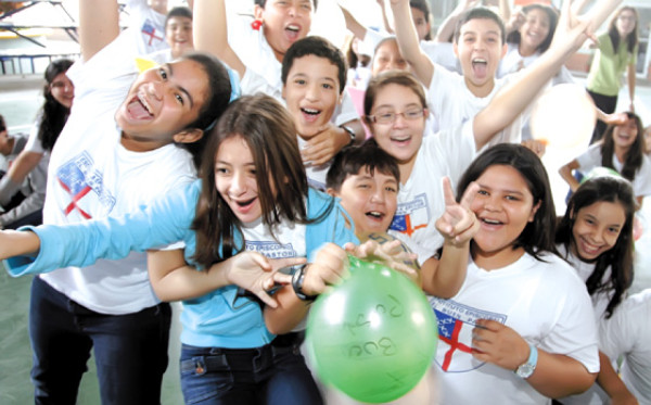 Los niños piden felicidad para Honduras