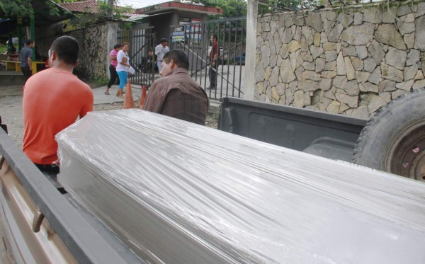 A su casa llegan a matar a balazos a joven de 15 años en El Negrito, Yoro