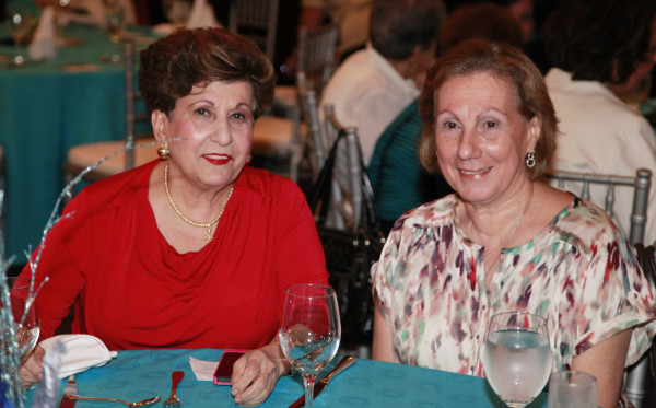 Asociación Femenina Hondureño Árabe festeja la Navidad