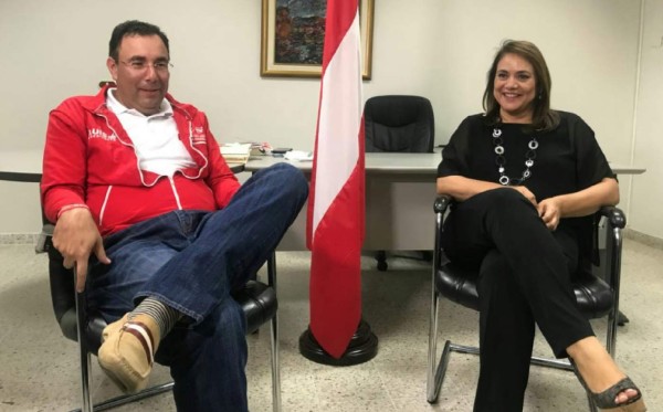 De nuevo Gabriela Núñez le dice sí a Luis Zelaya