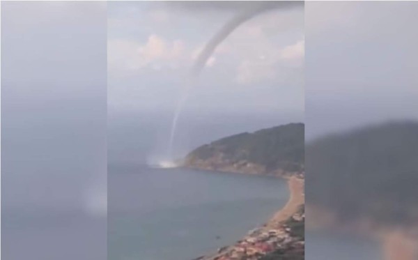 Espectacular tromba marina soprende en Italia