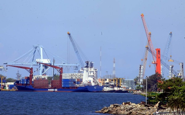 Puerto Cortés le apunta a la carga de Norteamérica