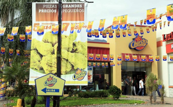 Hondureños se deleitarán en el Día Nacional del Pollo