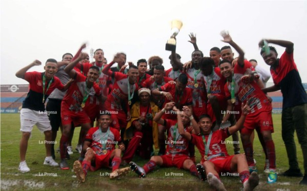 El Vida venció al Olimpia y es bicampeón del Torneo de Reservas